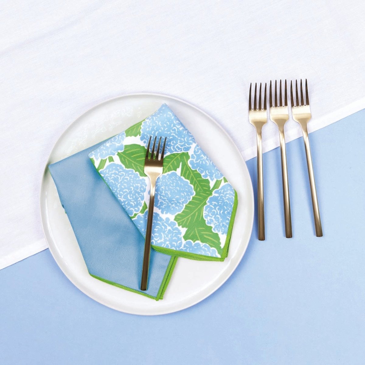 Blue Hydrangea blu Dinner Napkin Set of 6 Dinner Napkin - rockflowerpaper