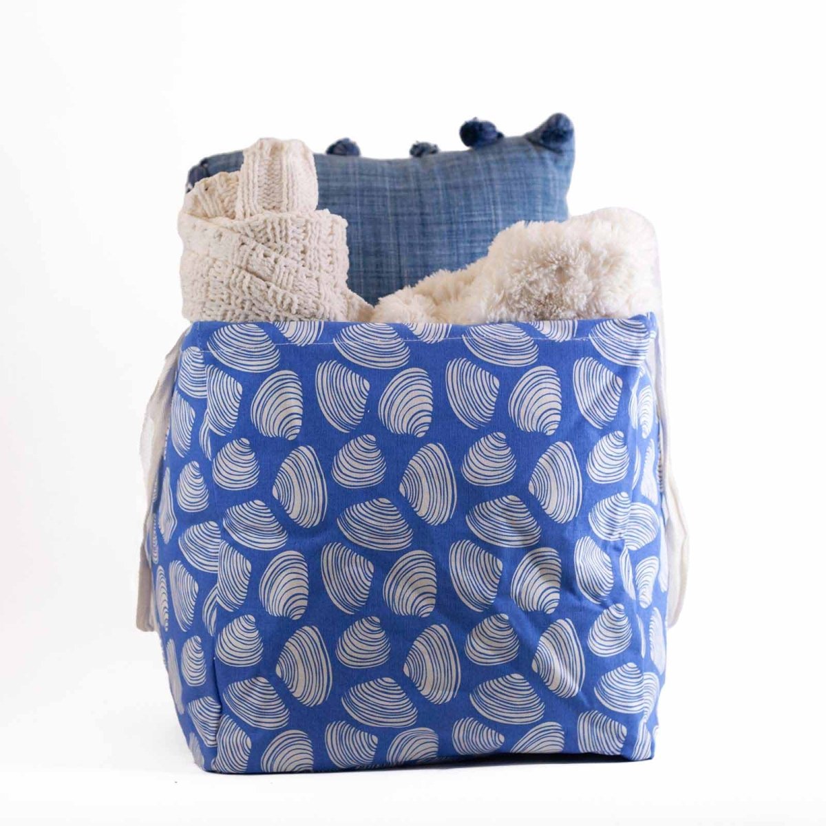 Clamshells Laundry Tote Laundry Tote - rockflowerpaper