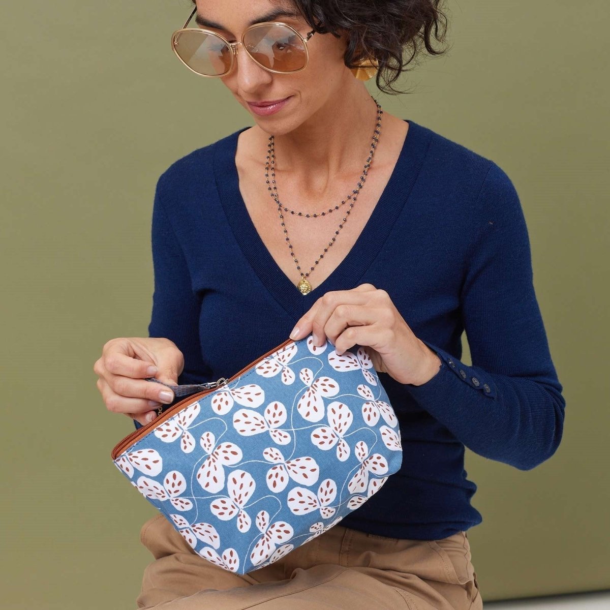 Clover Medium Relaxed Pouch Pouch - rockflowerpaper