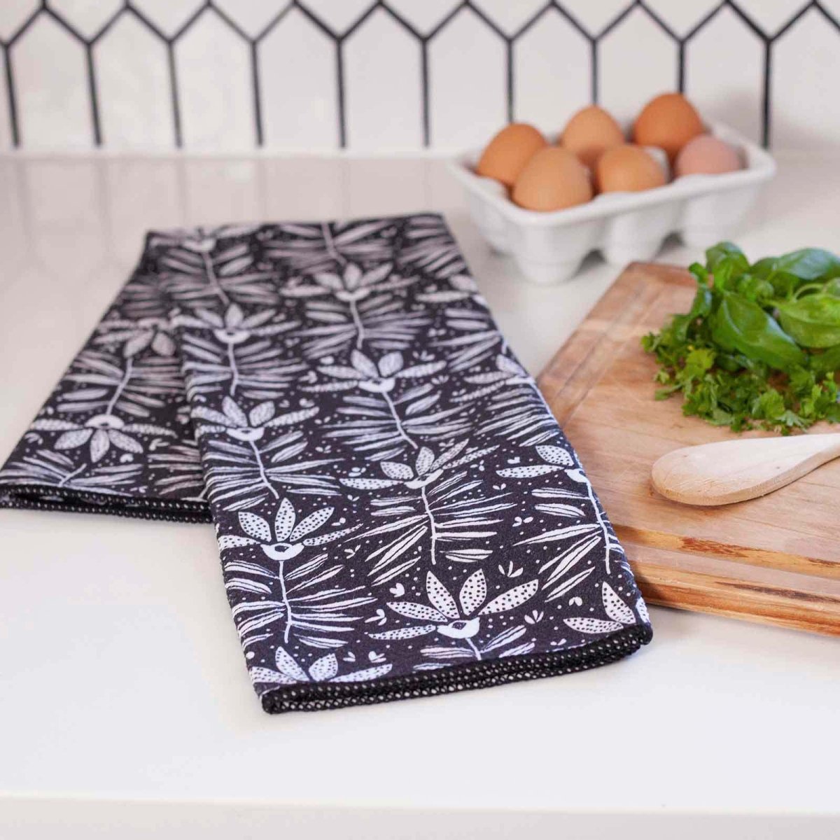 Iris blu Kitchen Tea Towel Kitchen Towel - rockflowerpaper