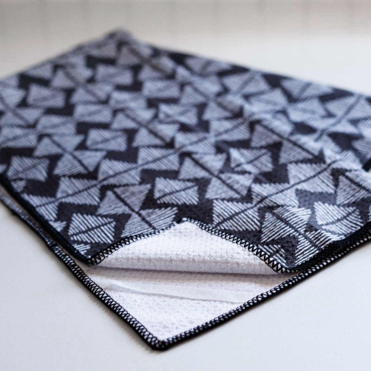 Kinsley Black blu Kitchen Tea Towel Kitchen Towel - rockflowerpaper