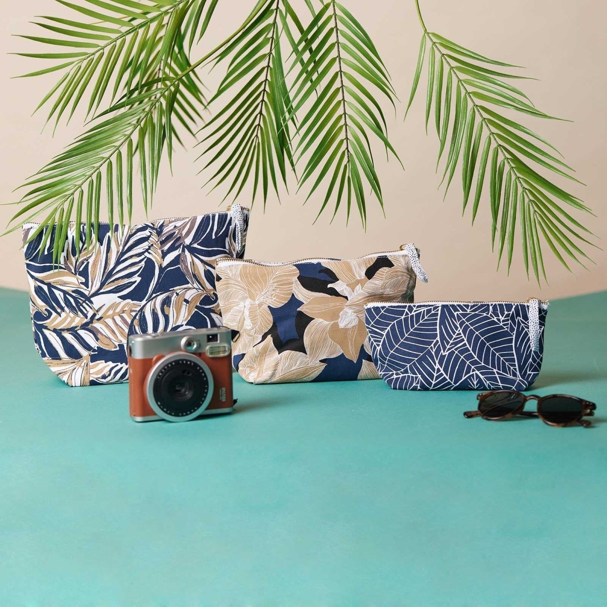 Lola Medium Relaxed Pouch Pouch - rockflowerpaper