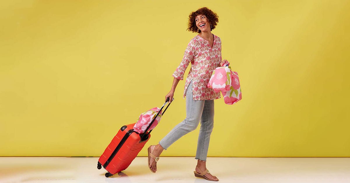 How to Pack for a Weekend Trip: The Ultimate Travel Checklist - rockflowerpaper