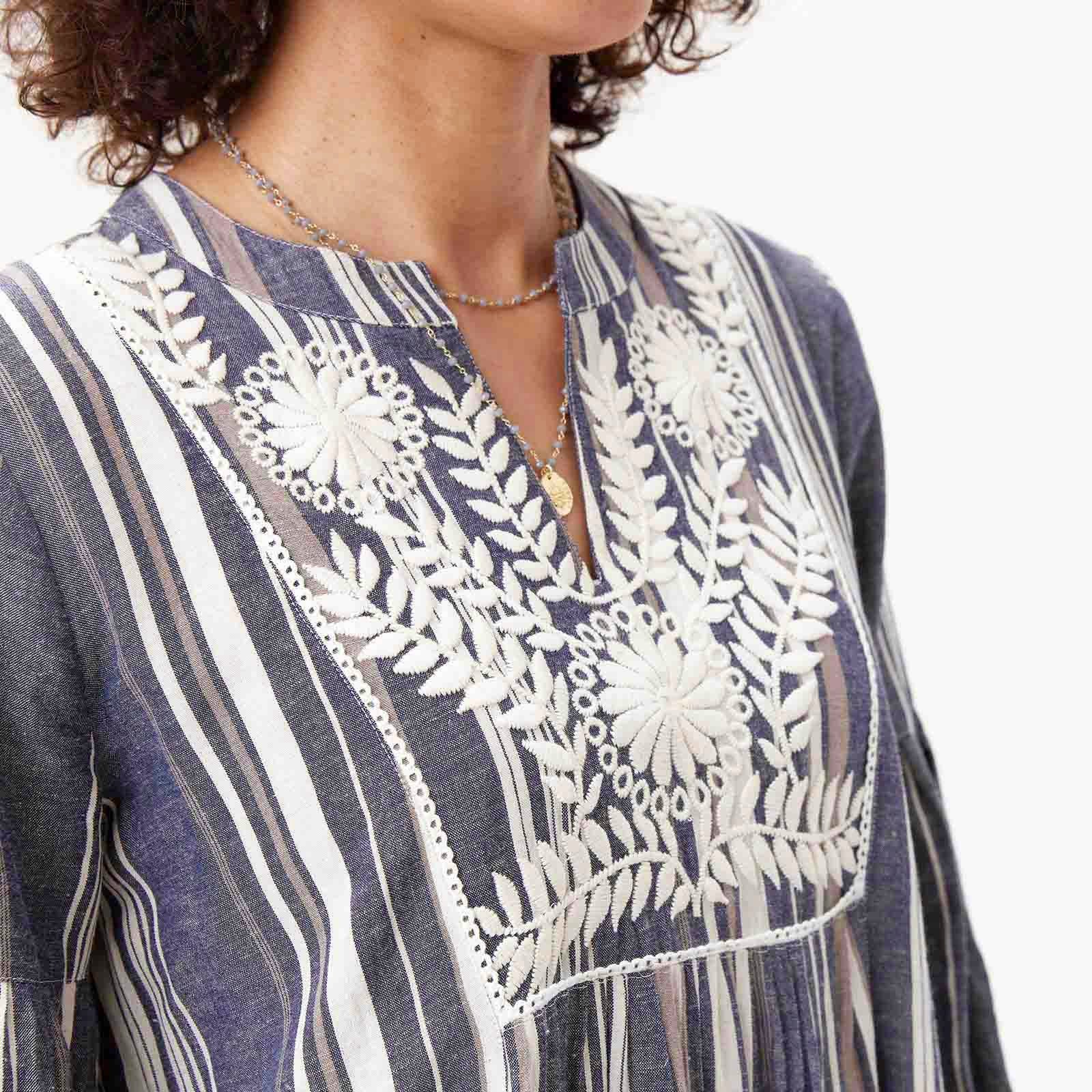 EMBROIDERED TUNIC DRESS - White / Navy