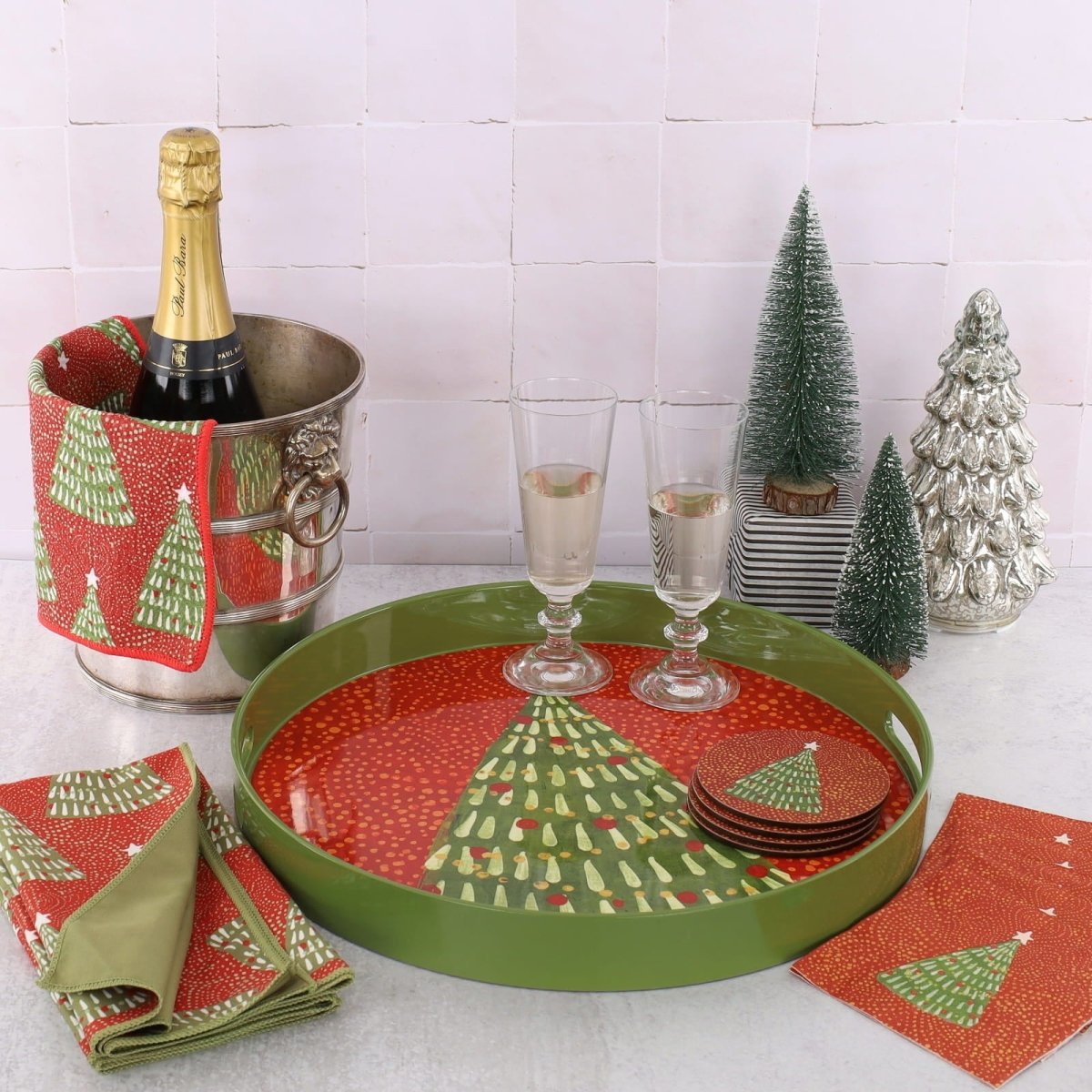 Festive Filigree Round Laquer Serving Tray Tray - Rockflowerpaper