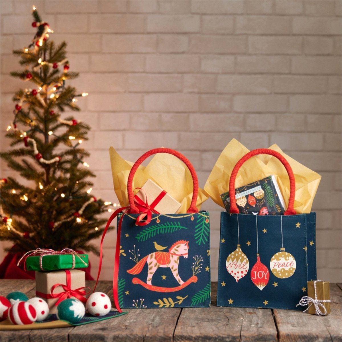 Holiday Horse Reusable Itsy Bitsy Gift Bag Gift Bag - rockflowerpaper