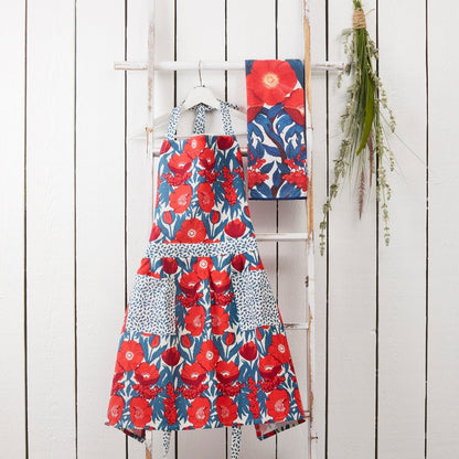 Icelandic Poppies Apron Apron - Rockflowerpaper