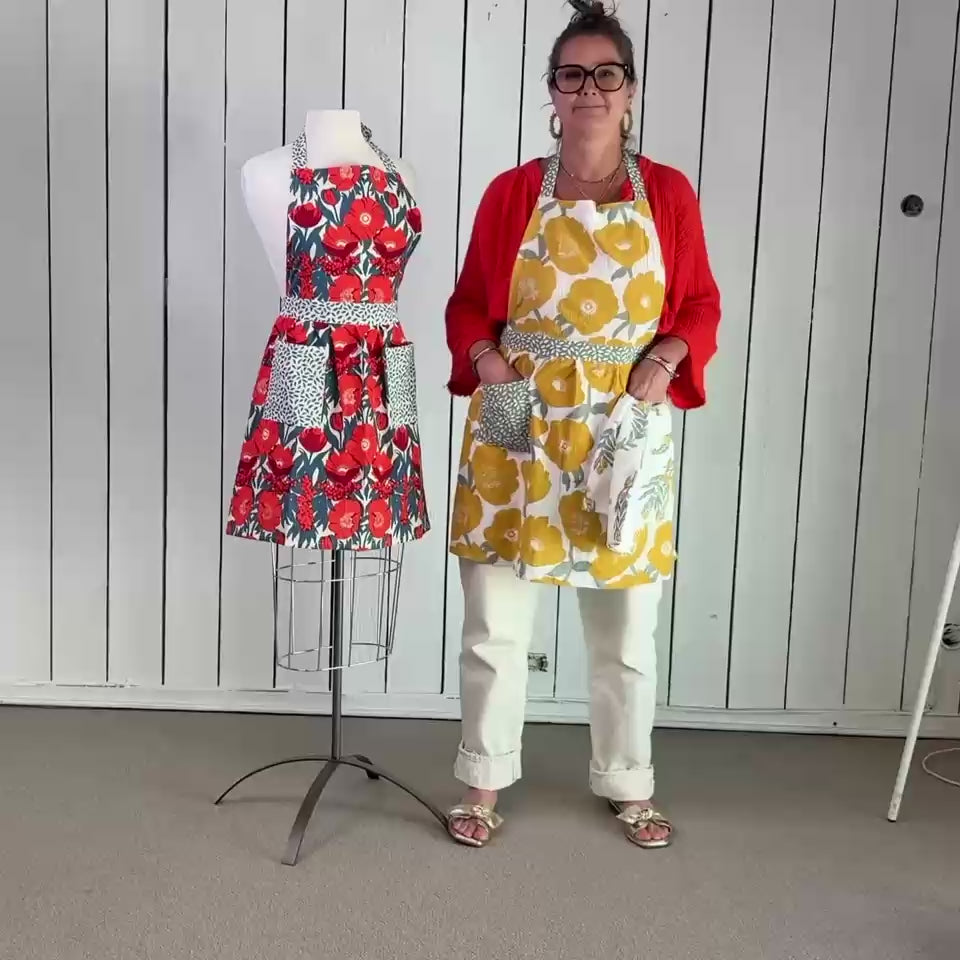 Icelandic Poppies Apron