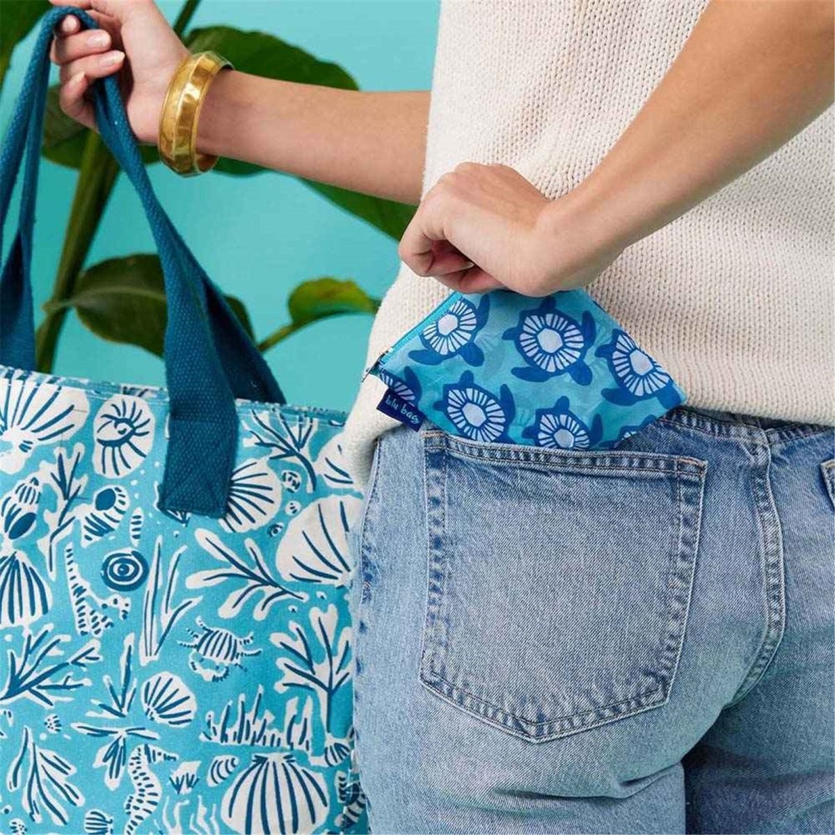 Turtles blu Reusable Shopping Bag - Machine washable Reusable Shopping Bag - rockflowerpaper