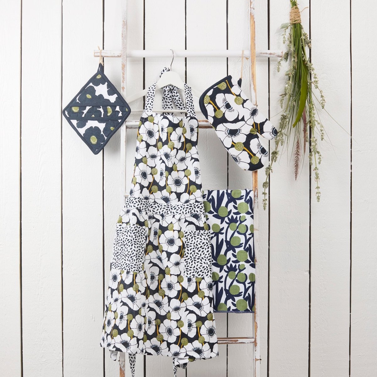 Windflower Oven Mitt Pot Holder (set of 2) Oven Mitt Pot Holder - Rockflowerpaper