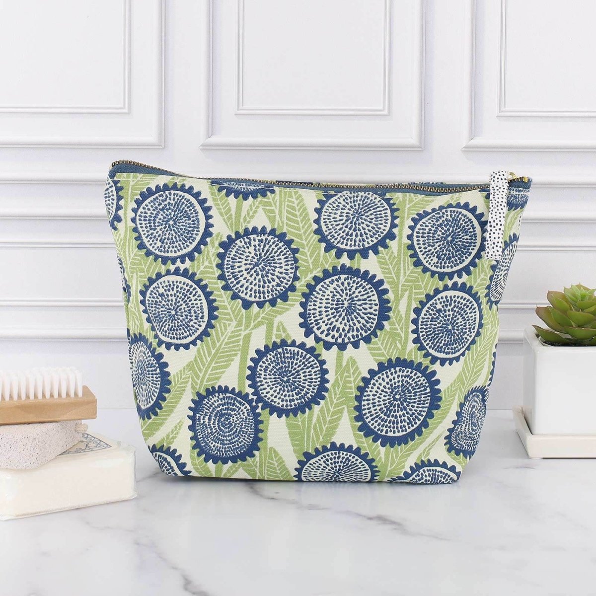 Wynn Large Essential Canvas Pouch Pouch - rockflowerpaper