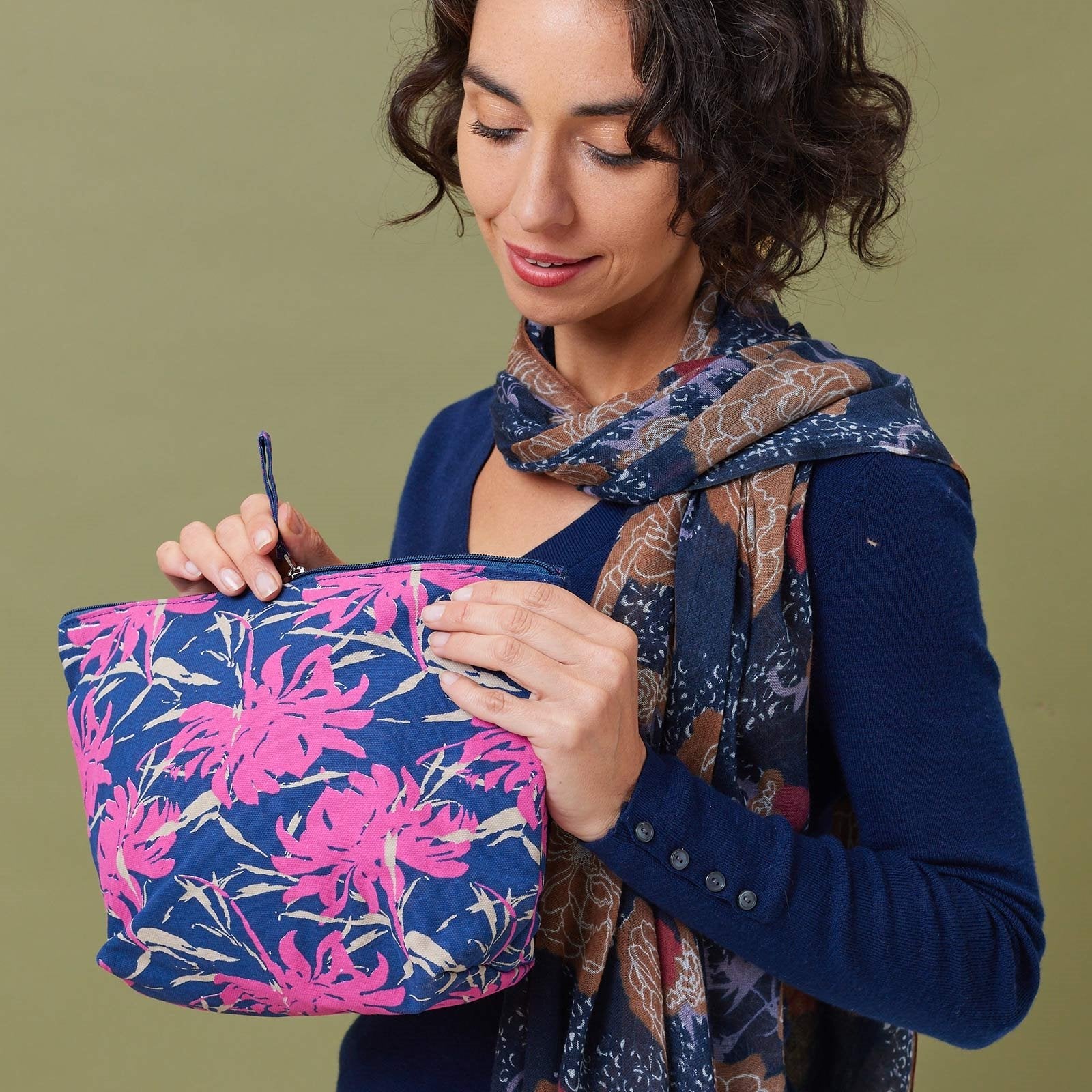 Bronwyn Pink Large Relaxed Pouch Pouch - rockflowerpaper